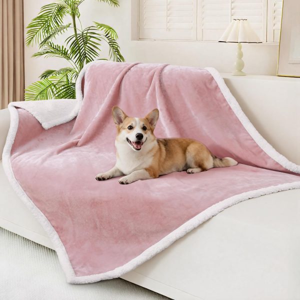 Waterproof Reversible Pet Throw Blanket, Soft Protective Cover for Sofa, Couch & Bed