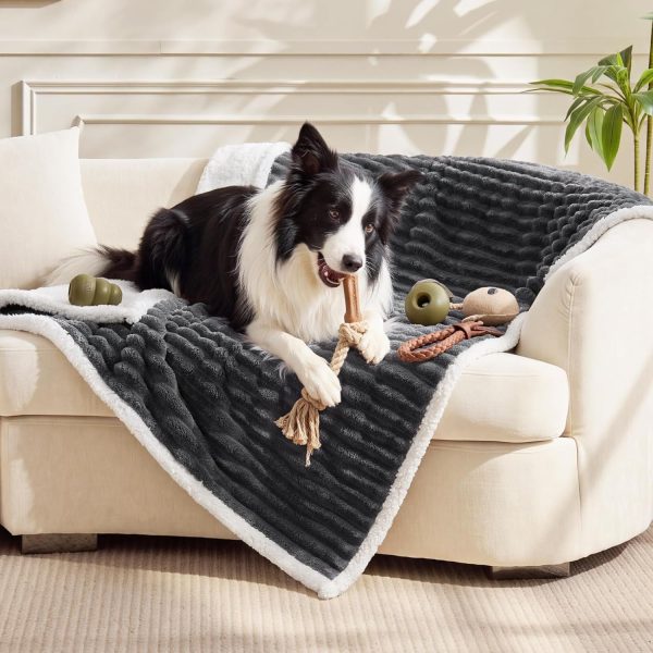 Waterproof Pet Blanket for Large Dogs, Soft Protective Throw for Home & Furniture