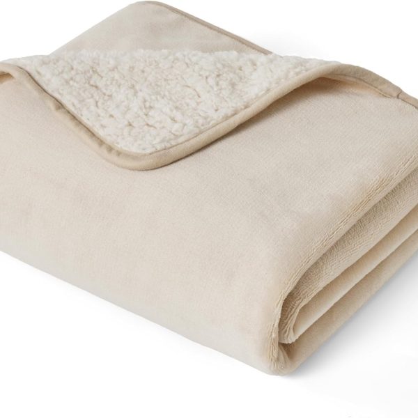 Waterproof Pet Blanket for Small Dogs & Cats, Soft Warm Reversible Fleece Throw, 25x35"