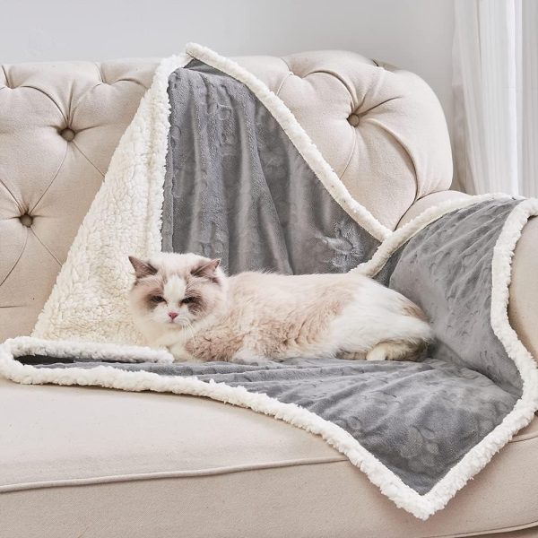 Waterproof Washable Pet Blanket, Soft Sherpa Fleece Reversible Throw for Beds, Couches & Cars, 25x30"